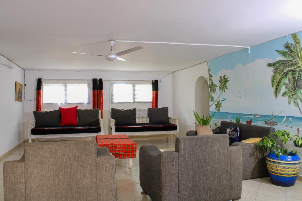 Maasai Villas Mombasa Esterno foto