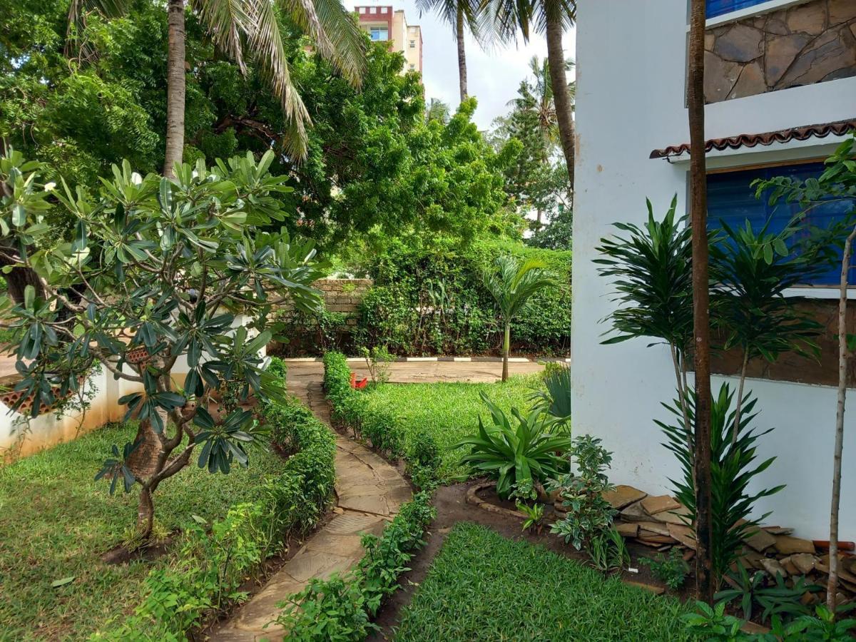 Maasai Villas Mombasa Esterno foto