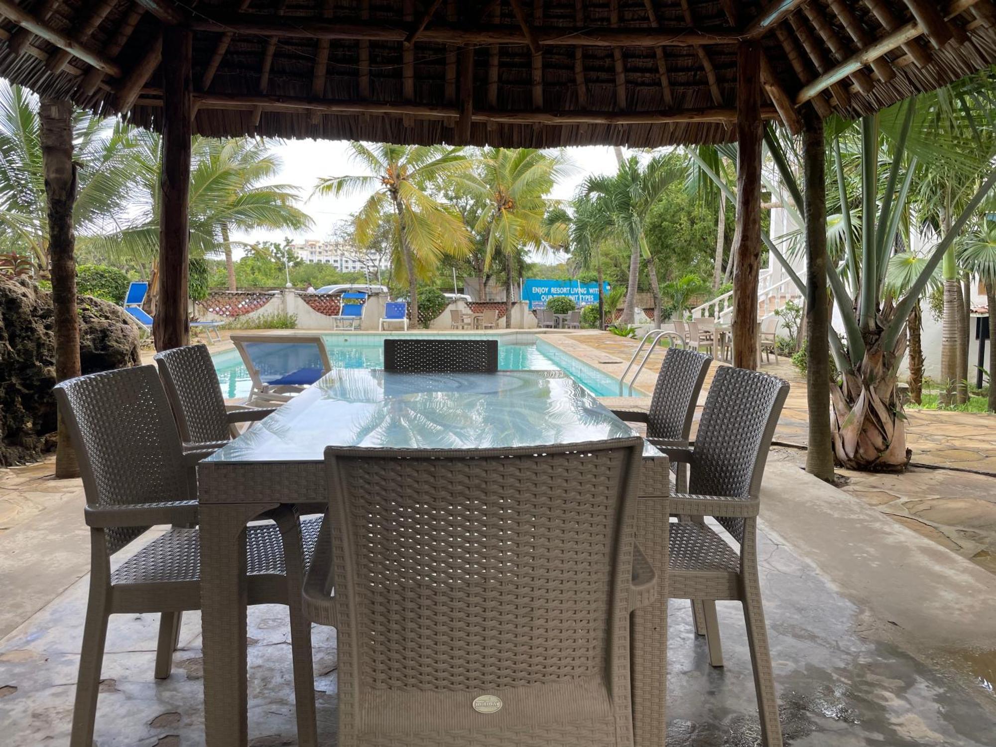 Maasai Villas Mombasa Esterno foto